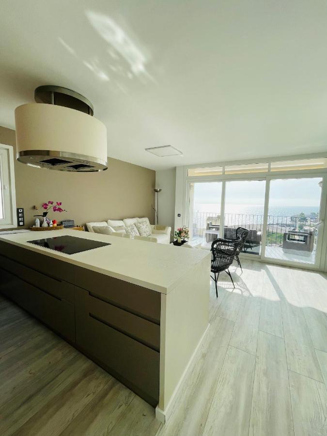 시체스 La Marina2 Seaview With Amazing Terrace 아파트 외부 사진